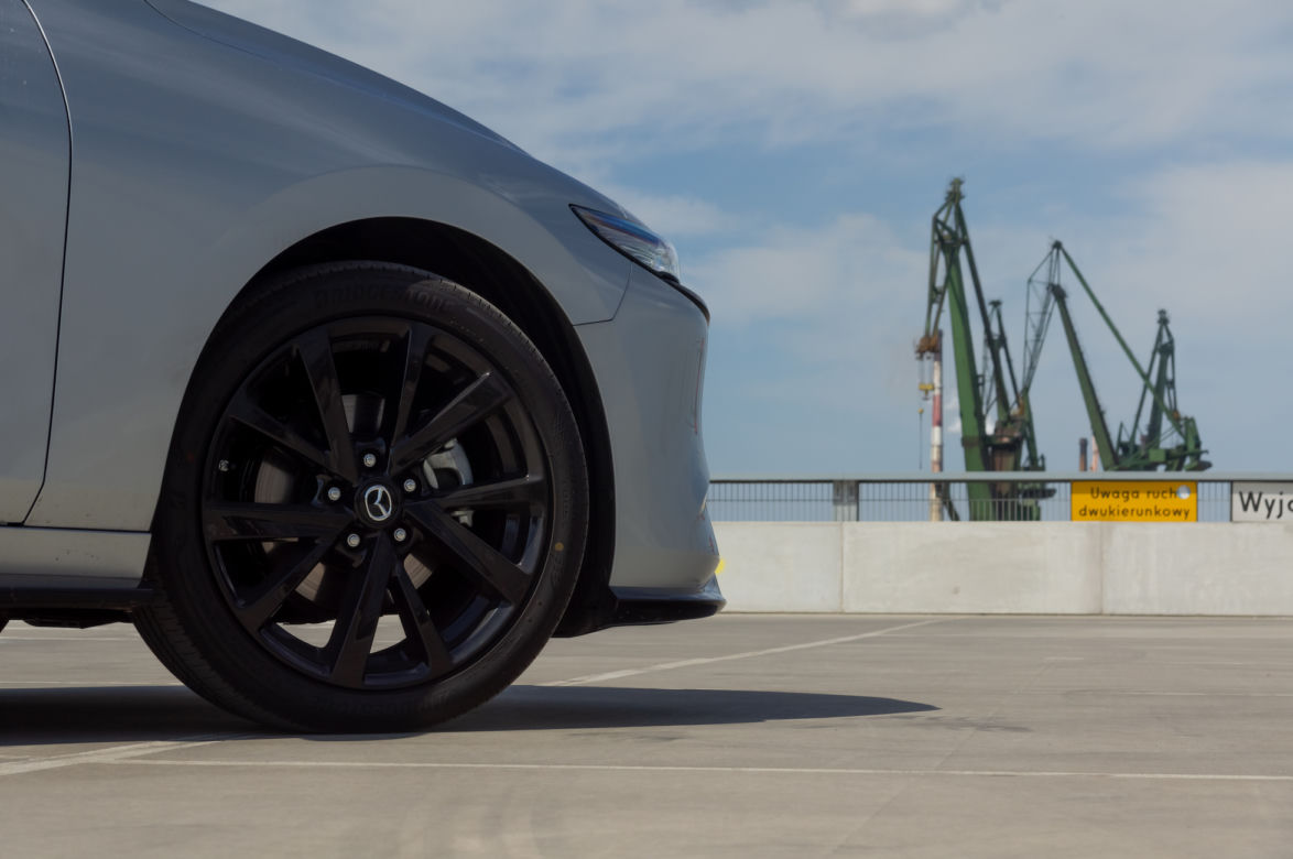 Mazda 3 Skyactiv-G 150 KM MT6 Hikari