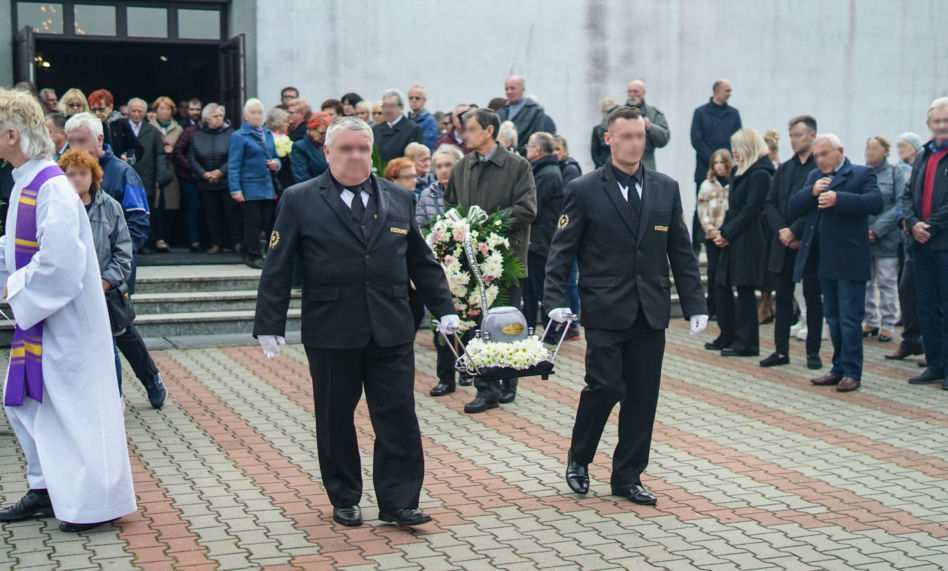 Wzruszający pogrzeb Ilony Kuśmierskiej. Ostatnie pożegnanie Jadźki z "Samych Swoich"