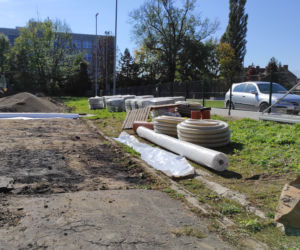 Przy Pałacu Młodzieży w Tarnowie powstaje boisko wielofunkcyjne