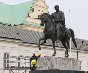 Remont pomnika Józefa Poniatowskiego w Warszawie