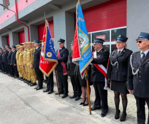 Uroczyste Obchody Dnia Strażaka w Starachowicach. Odznaczenia, awanse i wyróżnienia dla strażaków