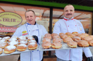 Od 20 lat karmią pysznymi pączkami. Historia piekarni braci