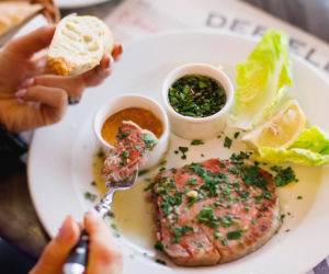W tych restauracjach dzieci są mile widziane! Oto najlepsze miejsca na rodzinny obiad [ADRESY]