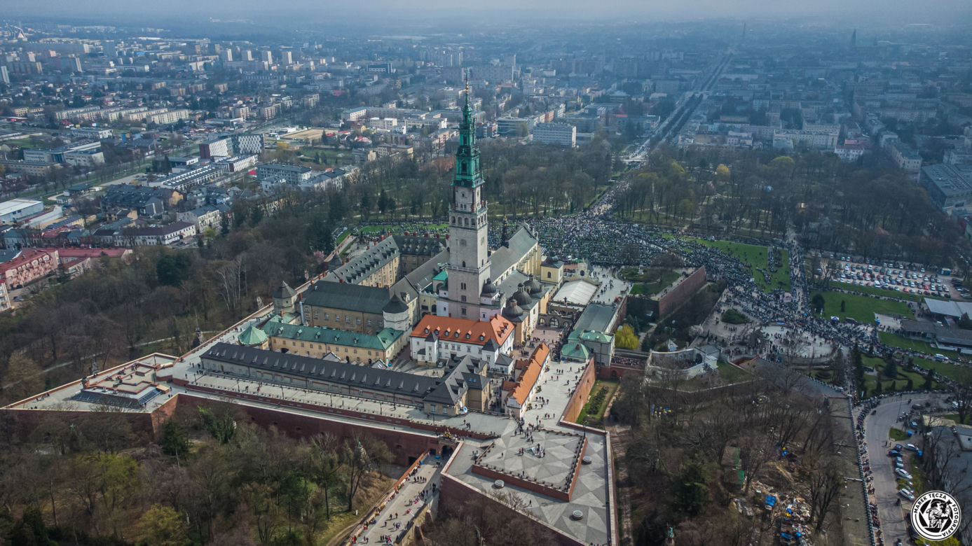 Motocyklowy Zlot Gwiaździsty na Jasnej Górze w Częstochowie