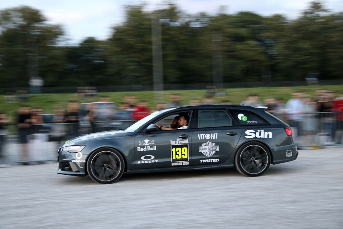 Gumball 3000 2017 w Polsce, Warszawa Stadion Narodowy