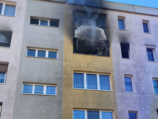 Biegły ustali przyczyny pożaru w bloku w Kościanie. Nie wszyscy lokatorzy wrócą do swoich mieszkań