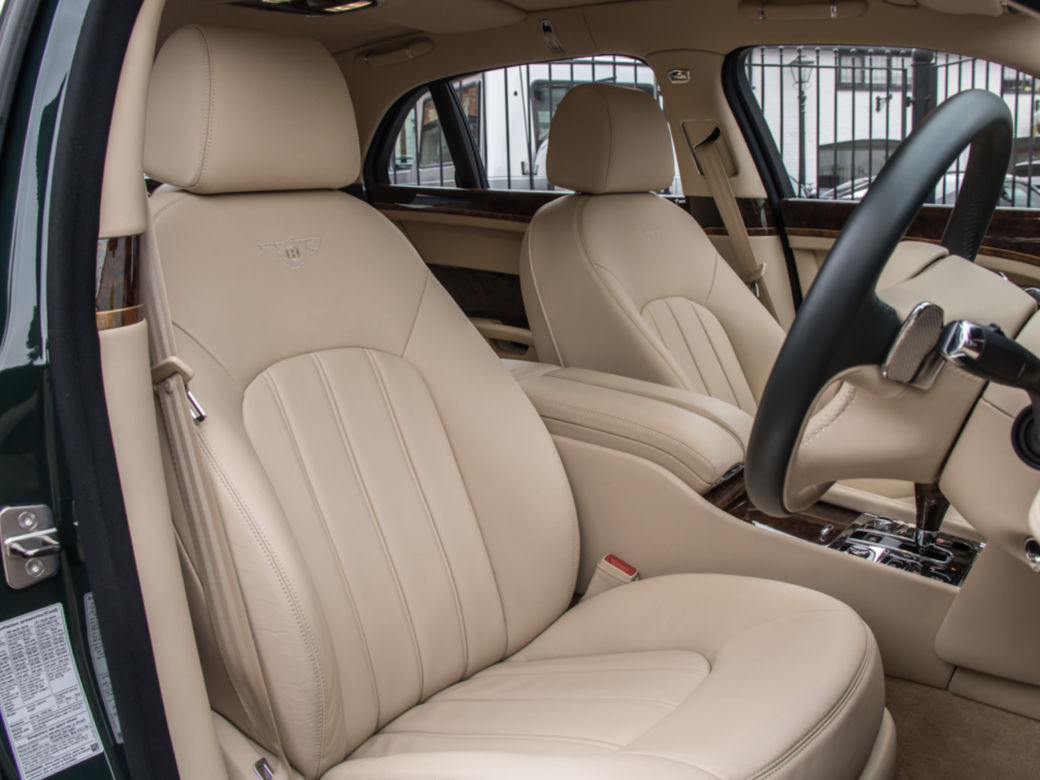 Królewski Bentley Mulsanne na sprzedaż