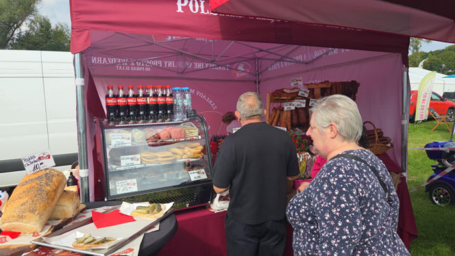 Jarmark Kujawsko-Pomorski znów przyciągnął tłumy! Myślęcinek pełen smaków, muzyki i tradycji
