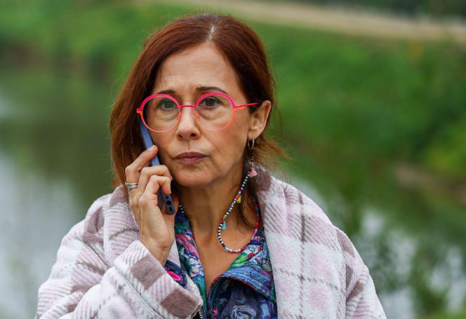 "Szpital św. Anny", odcinek 90: przyjaciółki spotykają się na dachu, by wspólnie odreagować pełne napięcia wydarzenia