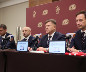 Cezary Kulesza i jego nowa fryzura