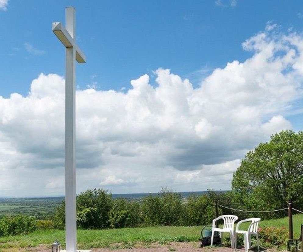Krzyż w Drozulé