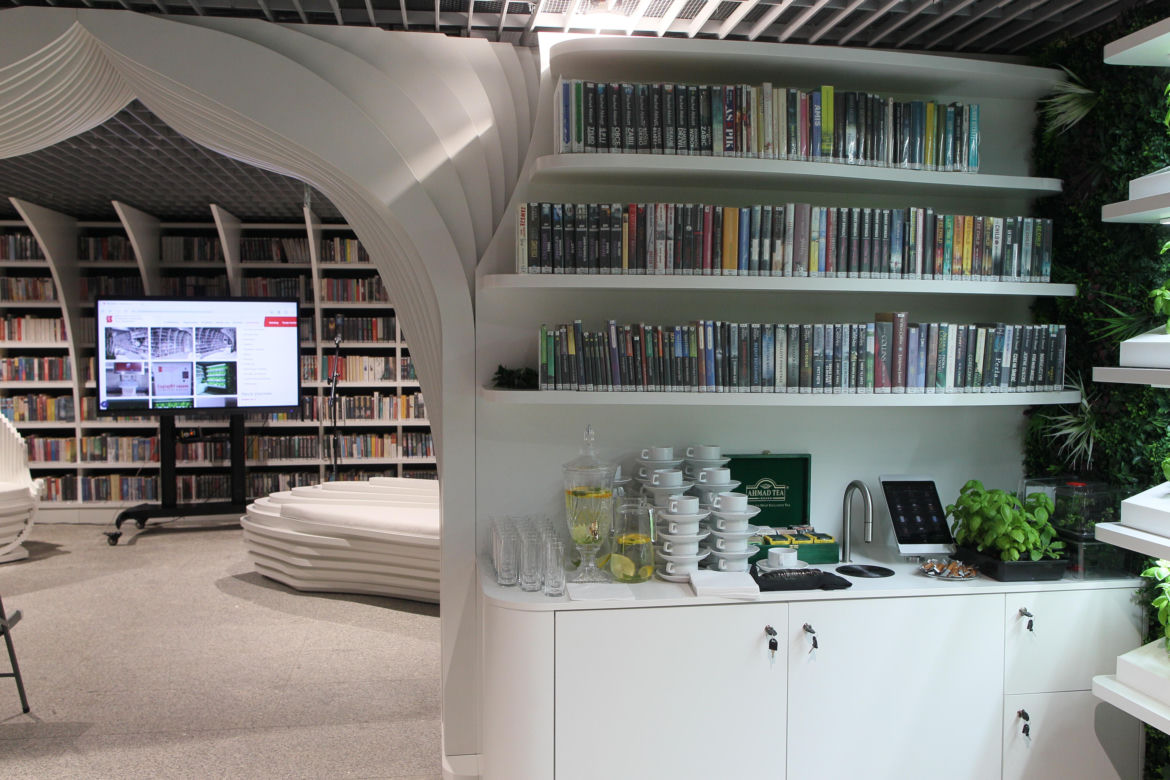 Otworzyli pierwszą w Polsce bibliotekę na stacji metra. Metroteka już działa