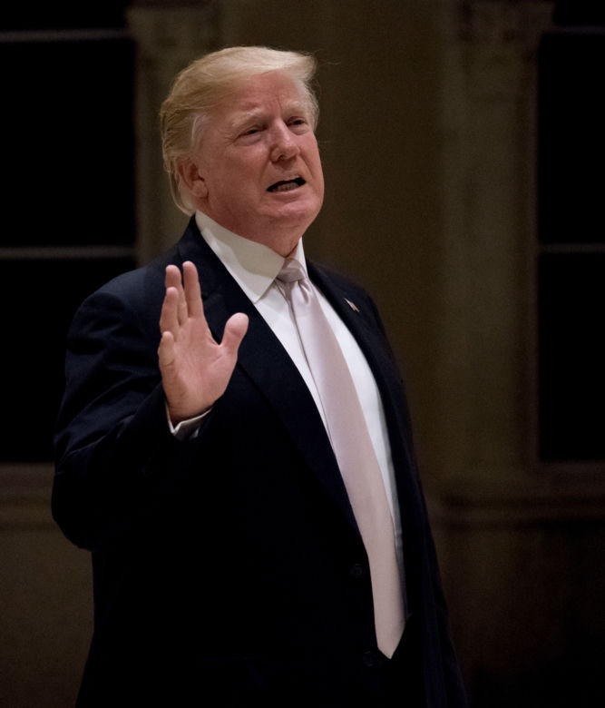 Gwiazda porno vs Trump