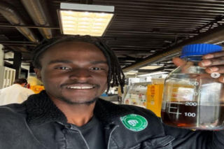 Młody wynalazca z USA wywróci do góry nogami rynek? Zbudował maszynę zamieniającą śmieci w paliwo