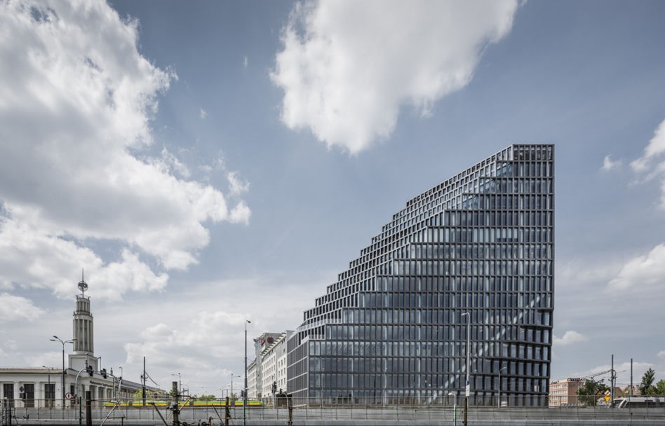 Biurowiec Bałtyk w Poznaniu. Tak wygląda pierwsza polska realizacja MVRDV