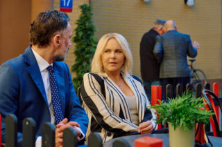 Na Wspólnej, odcinek 4274: Ilona (Anna Samusionek), Adrian Baliszewski (Piotr Jankowski)