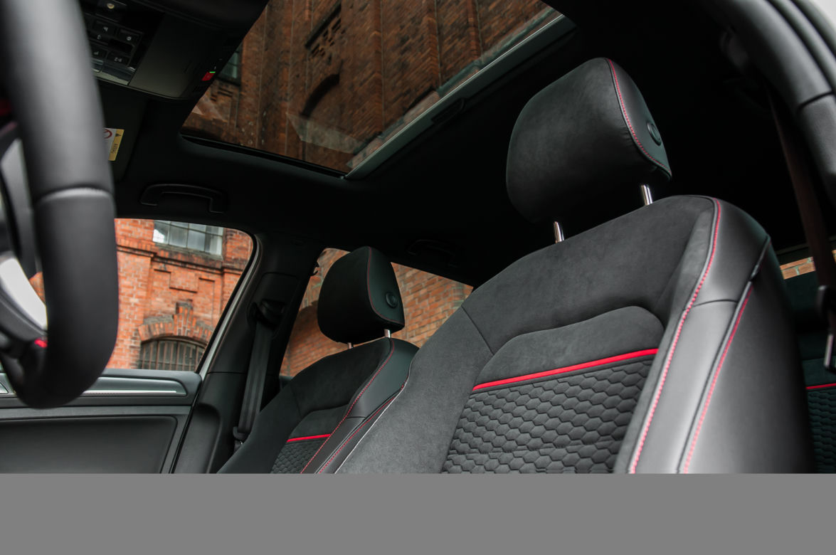 Volkswagen Golf 2.0 TSI GTI Performance 245 KM