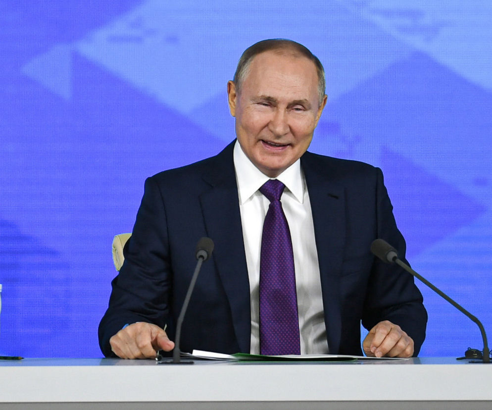 Władimir Putin podczas konferencji prasowej w Moskwie. O jego słowach dotyczących wojny przeczytasz w serwisie Eska.