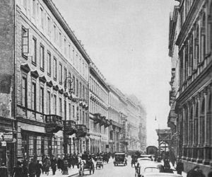 Tych miejsc już nie zobaczycie! Oto kultowe kawiarnie przedwojennej Warszawy [GALERIA]