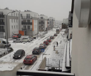 Zamieć śnieżna paraliżuje Warszawę