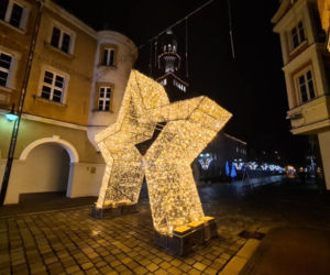 Opole. Świąteczny klimat na RYNKU! Zobacz, jak wygląda centrum miasta na Święta! [ZDJĘCIA]