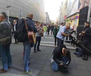 Layla na 1000 gitar! W Katowicach uczcili rocznicę koncertu Erica Claptona