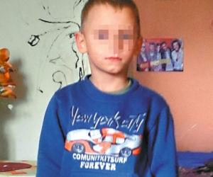 Pijany dziadek skatował wnuczka