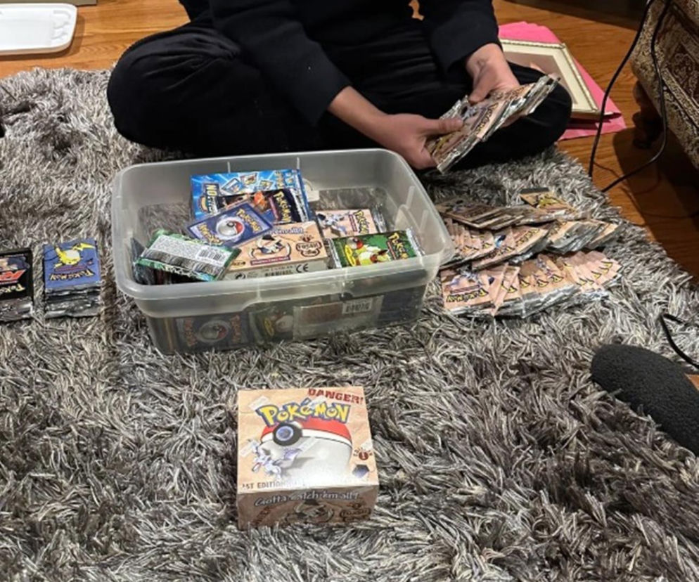 Babcia przez lata chowała karty do gry w Pokemona. Okazały się warte fortunę