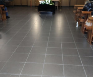 Roztrzaskali głowę małej Zuzi. Dzisiaj będzie wśród aniołków