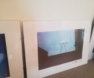 Prace artystyki Among Scratches w Domu Kultury Stokłosy