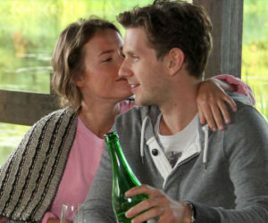 Pensjonat nad rozlewiskiem. Marysia (Olga Frycz), Kuba (Antoni Królikowski)