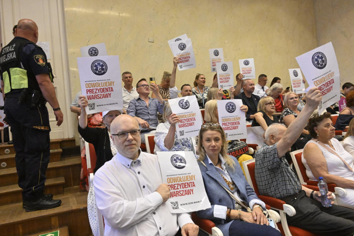 Wotum zaufania i absolutorium dla prezydenta Rafała Trzaskowskiego