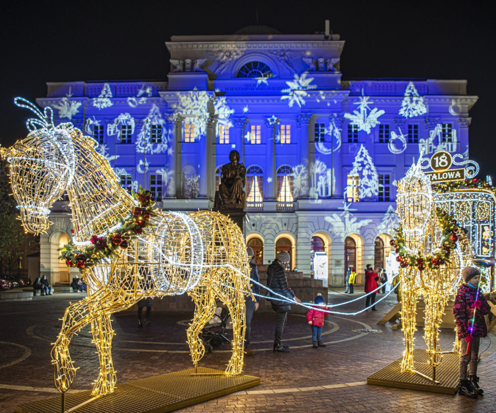 Świąteczna iluminacja w Warszawie już odpalona! Zobacz jak wyglądają ozdoby