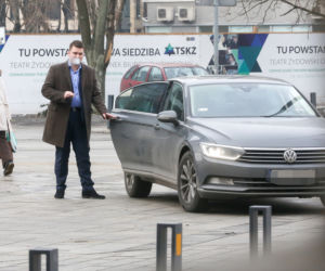 Misiewicz ma szofera, a Szyszko już nie...