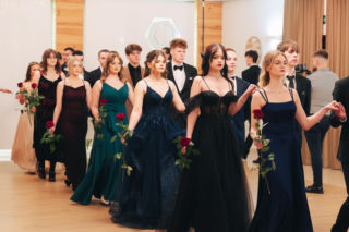 Studniówka 2026 maturzystów Zespołu Szkół Zawodowych nr 1 w Starachowicach