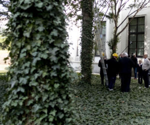 Włodzimierz Czarzasty robi budki dla ptaków Sejm/Piotr Tracz