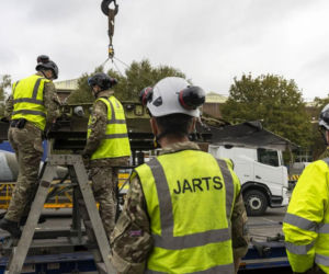 Wielka Brytania przekazuje Jaguary Indiom. Nielotne samoloty posłużą jako części zamienne