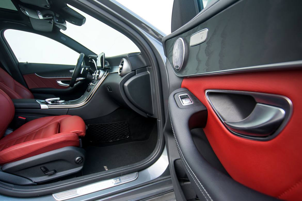 Mercedes-Benz C220d Kombi 4Matic 9G-Tronic AMG Line