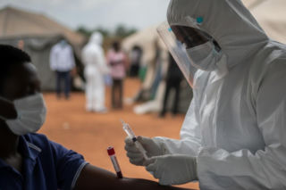 Ebola uderza w DRK z nową siłą. Na ten wariant wirusa nie ma szczepionki