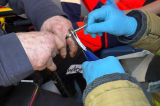 Nietypowa akcja strażaków z Leszna. Usuwali pierścionek z palca mężczyzny 