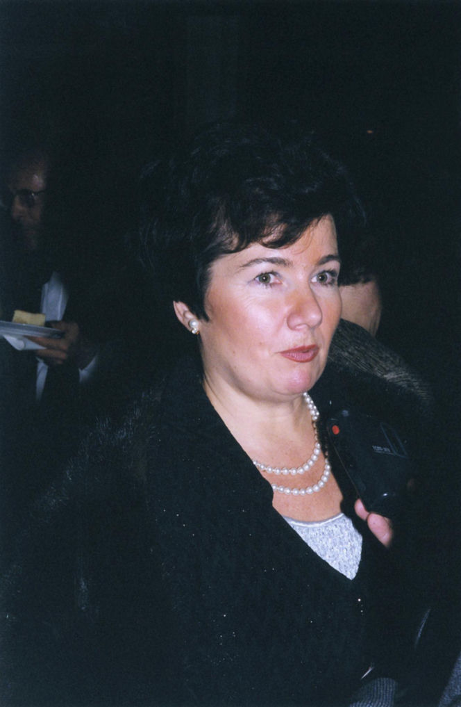 Hanna Gronkiewicz-Waltz zachwyca na zdjęciu sprzed lat! Wygląda niczym gwiazda kina lat 70.