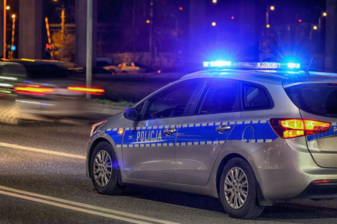18-letni Ukrainiec zaatakował kobietę nożem. Usłyszał zarzuty