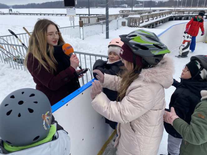 Lodowisko w Centrum Rekreacyjno-Sportowym Ukiel