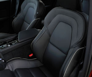 Volvo S60 T5 R Design First Edition