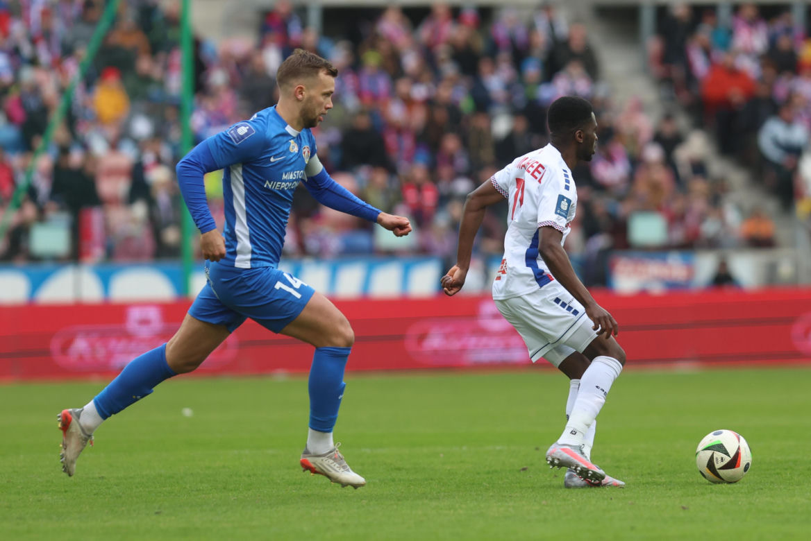 Górnik Zabrze zmierzył się z Puszczą Niepołomice. Na trybunach niemal 15 tys. kibiców
