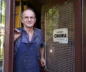 Wodecki rozdał majątek ubogim