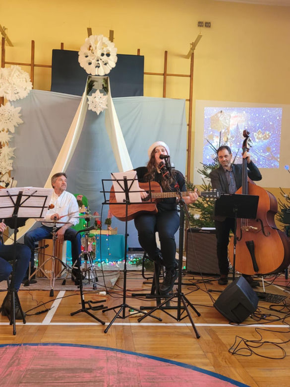 Koncert świąteczny w Szkole Podstawowej nr 13 