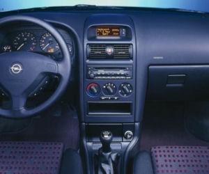 Opel Astra 2 - Opel Astra II