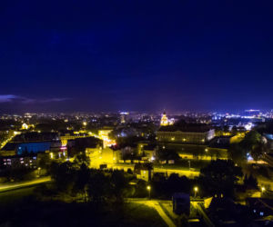Rzeszów z drona nocą