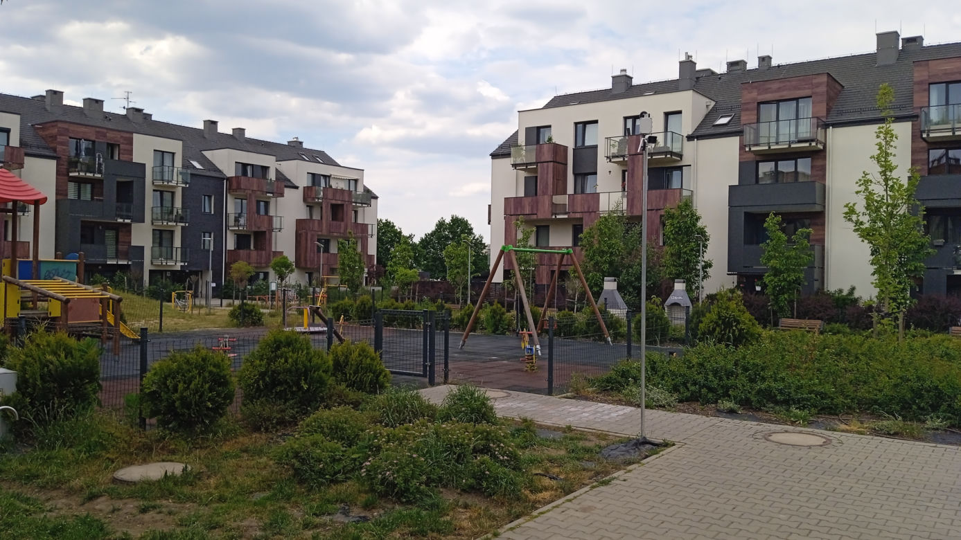 Plac zabaw na Partynicach placem niezgody. "Mój syn został wykluczony" 